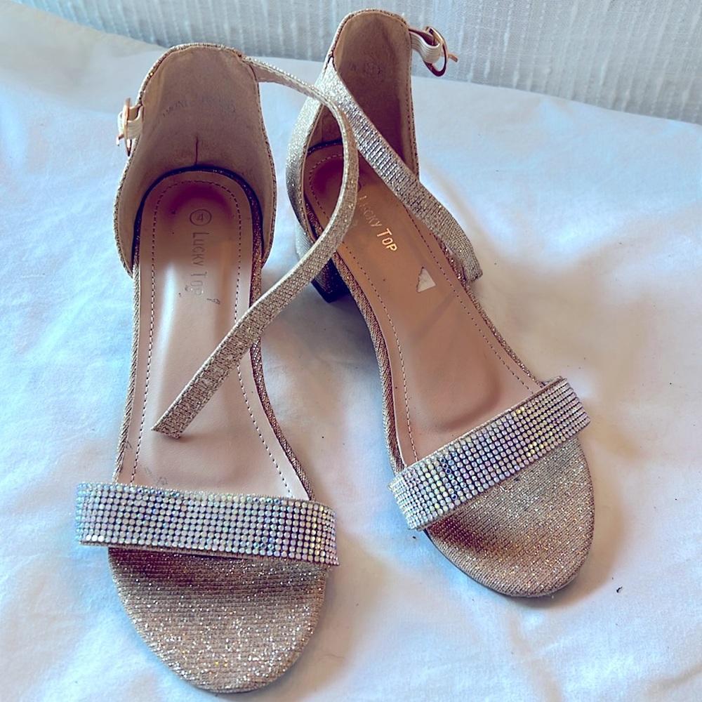 Cute dressy little high heels shoes